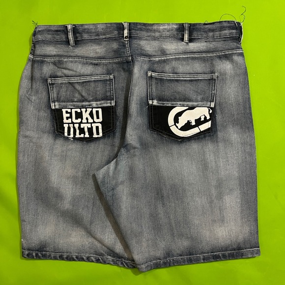 Ecko Unltd. Denim Shorts Size 42-44 Mens Blue Graphic Logo Embroidered Pockets - Picture 1 of 8
